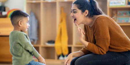 Otizmli Bireylerde Davranış Problemleri Nasıl Azaltılır?